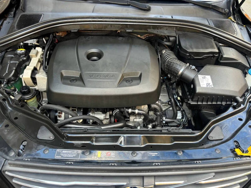 2016 Volvo XC60 T6 Drive-E