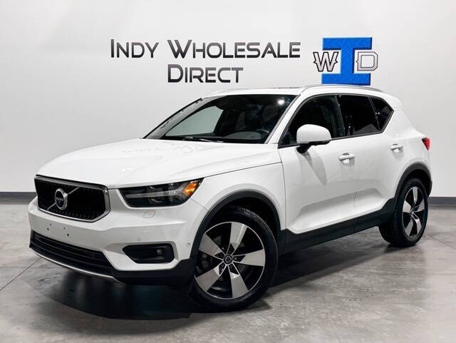 2019 Volvo XC40 T5 Momentum