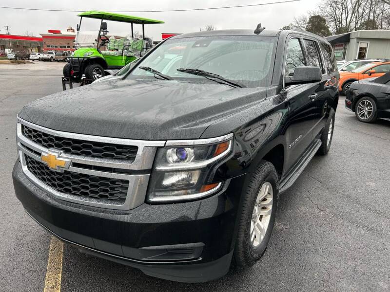 2017 Chevrolet Suburban for sale at BRYANT AUTO SALES in Bryant AR