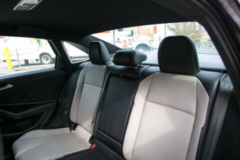 2020 Volkswagen Jetta R-Line