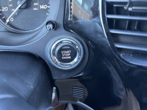 2020 Mitsubishi Outlander LE