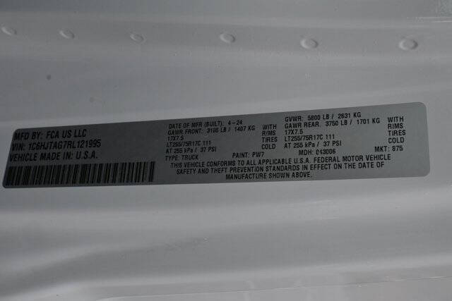 2024 Jeep Gladiator Willys