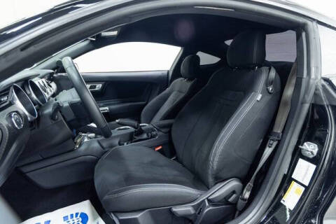 2021 Ford Mustang EcoBoost