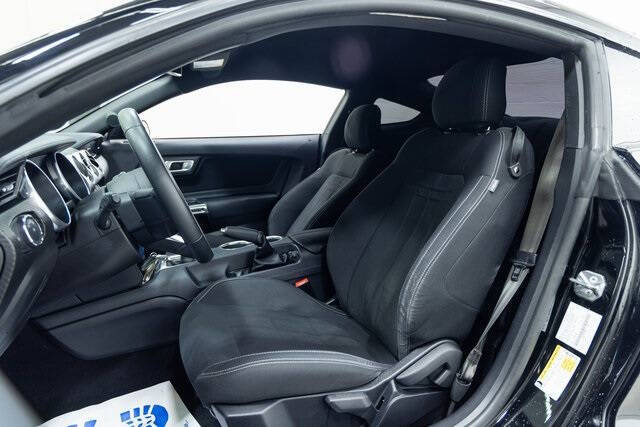 2021 Ford Mustang EcoBoost