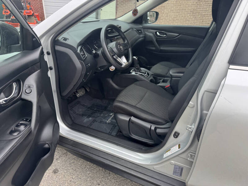 2018 Nissan Rogue S