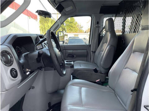 2014 Ford E-Series E-150