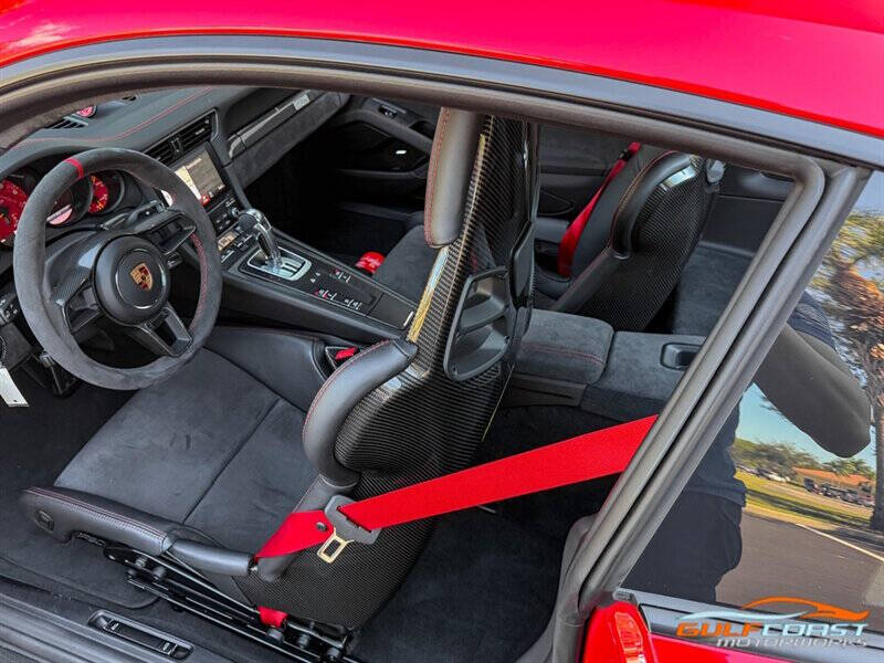 2018 Porsche 911 GT2 RS