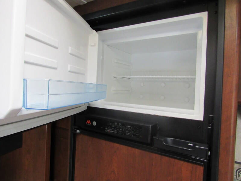 2015 Keystone RV PASSPORT ULTRA LITE 238ML