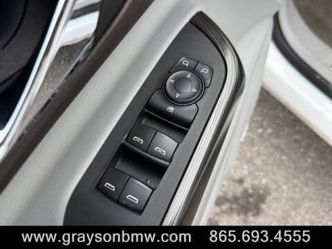 2021 GMC Acadia SLT