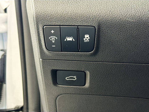 2023 Kia K5