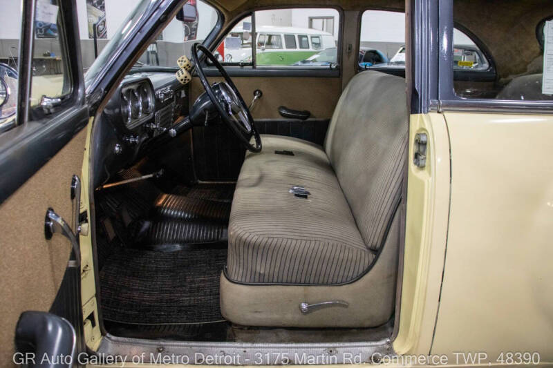 1951 Packard 200 Deluxe