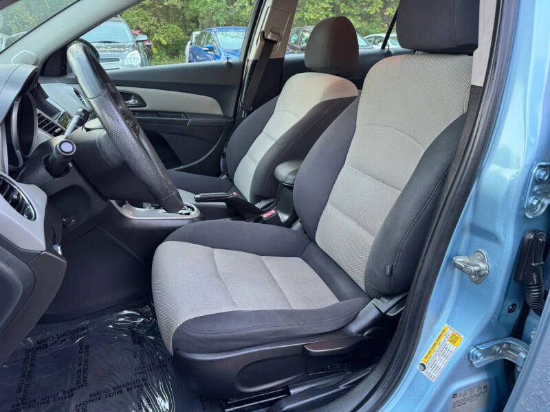 2012 Chevrolet Cruze LS