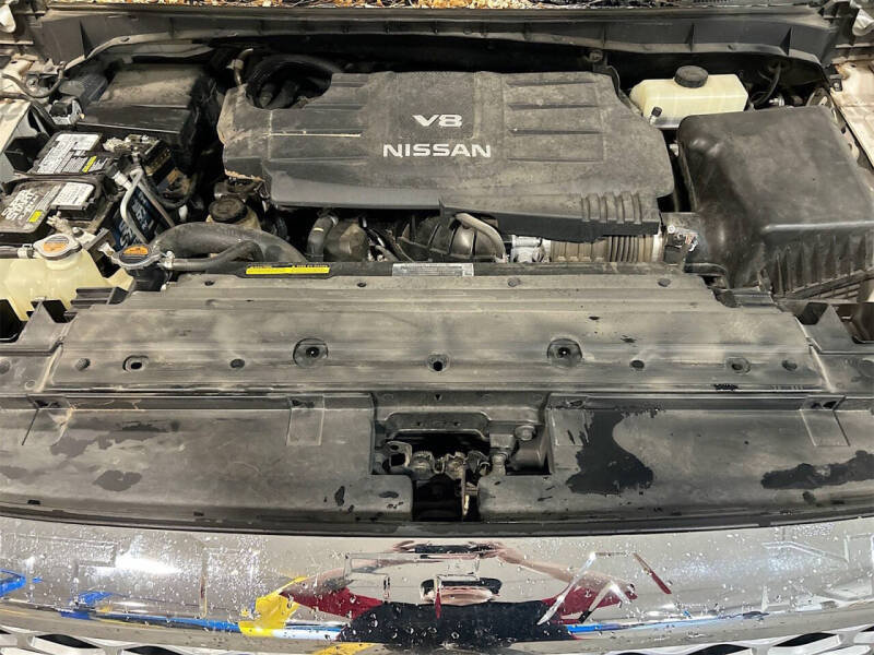 2017 Nissan Titan SL