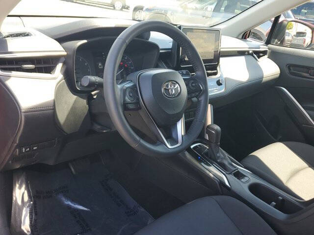 2023 Toyota Corolla Cross LE