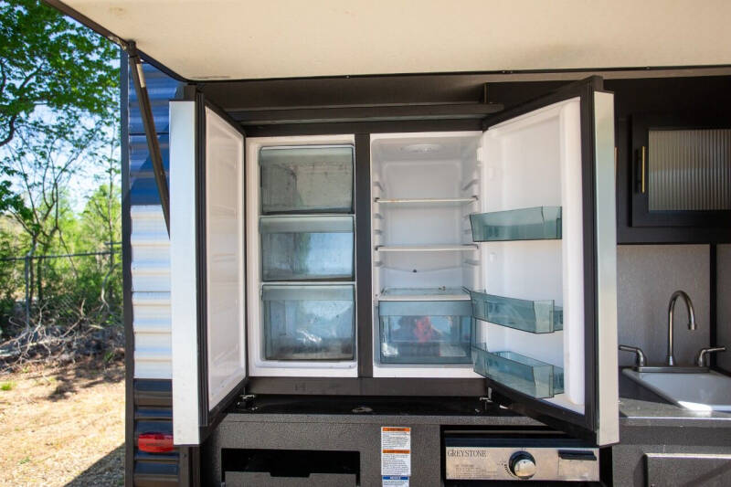 2022 CHEROKEE FOREST RIVER