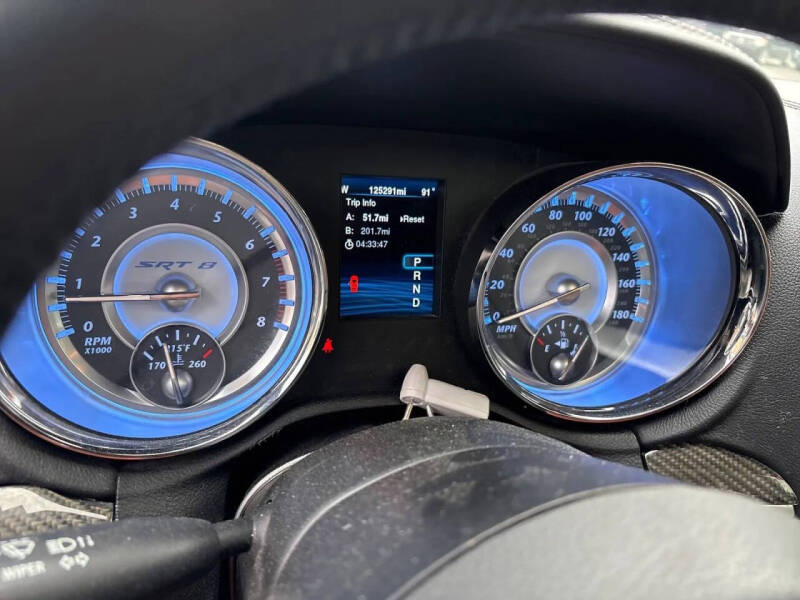 2014 Chrysler 300 SRT8