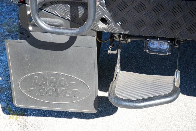 1991 Land Rover Defender