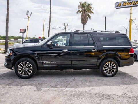 2017 Lincoln Navigator L Select