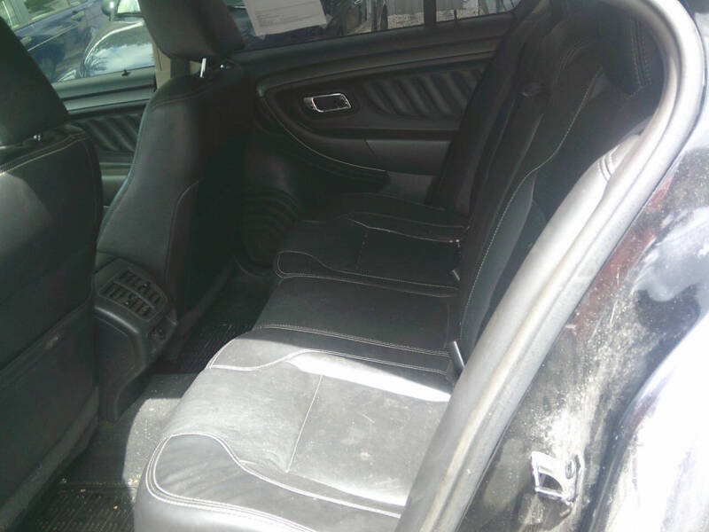 2011 Ford Taurus SEL