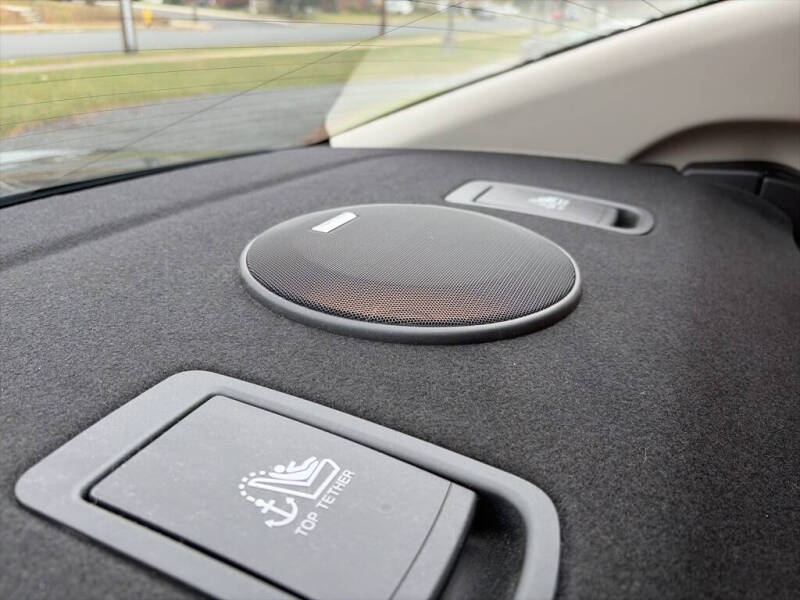 2022 Subaru Legacy Touring XT