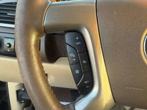 2013 Chevrolet Avalanche LTZ Black Diamond