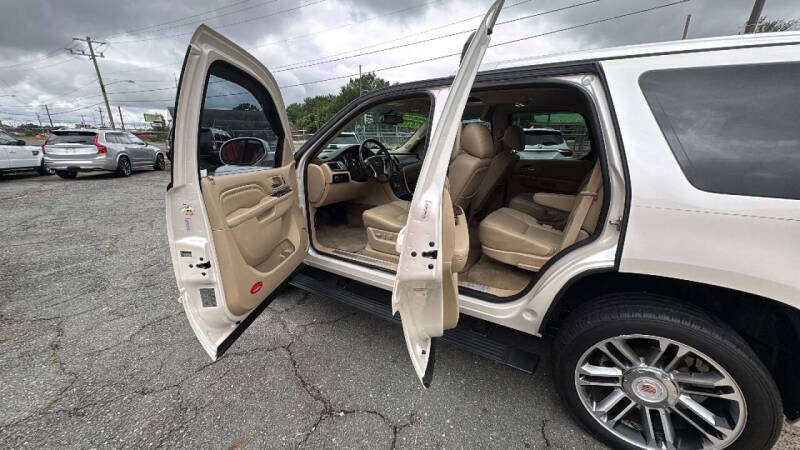 2014 Cadillac Escalade Premium