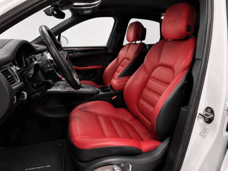 2017 Porsche Macan GTS