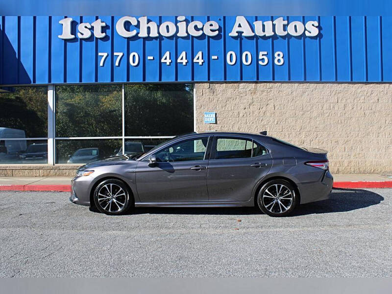 2020 Toyota Camry Hybrid SE