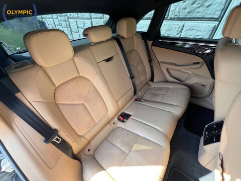 2018 Porsche Macan