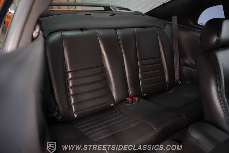 2004 Ford Mustang GT Deluxe