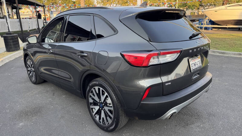 2020 Ford Escape Hybrid SE Sport