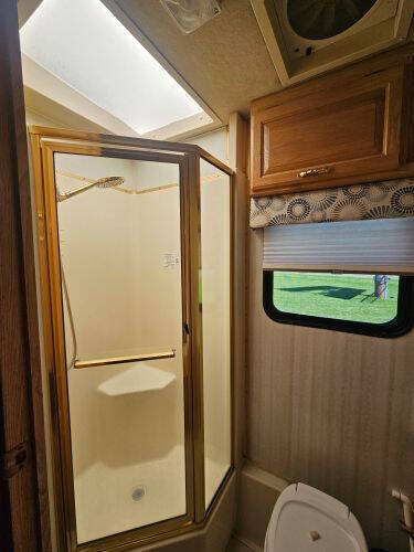 2002 Freightliner XC Chassis