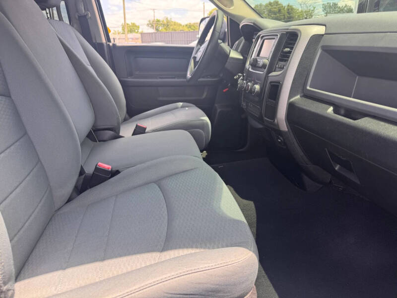 2017 RAM 1500 Express
