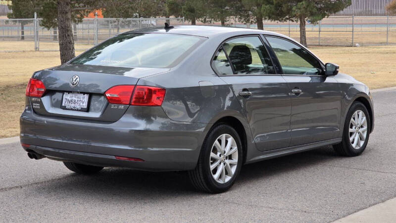 2012 Volkswagen Jetta null photo 7