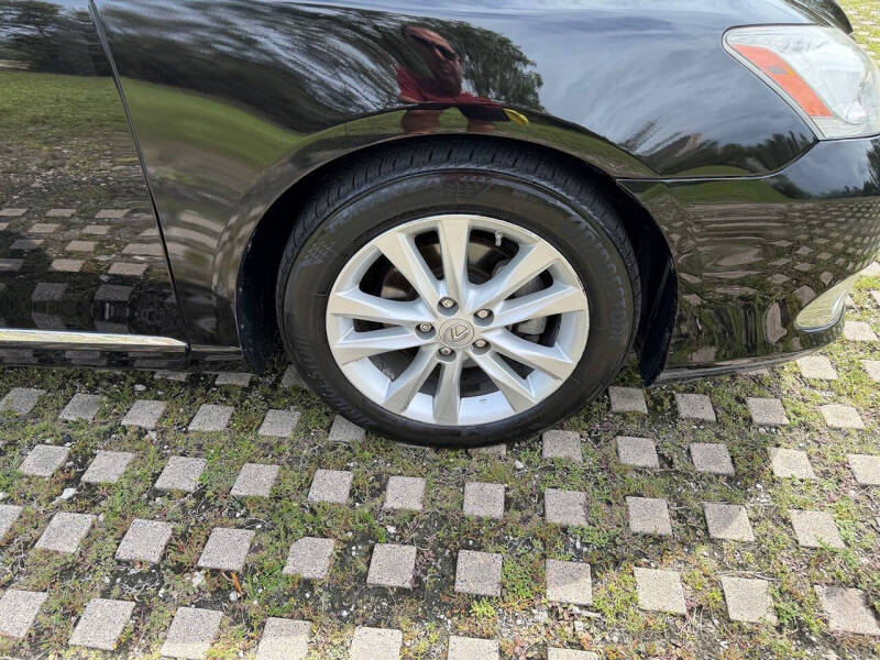 2011 Lexus ES 350