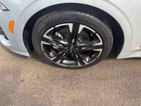 2023 Kia K5