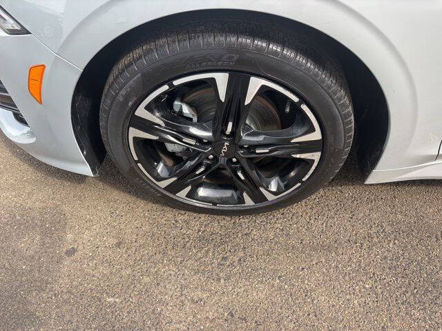 2023 Kia K5