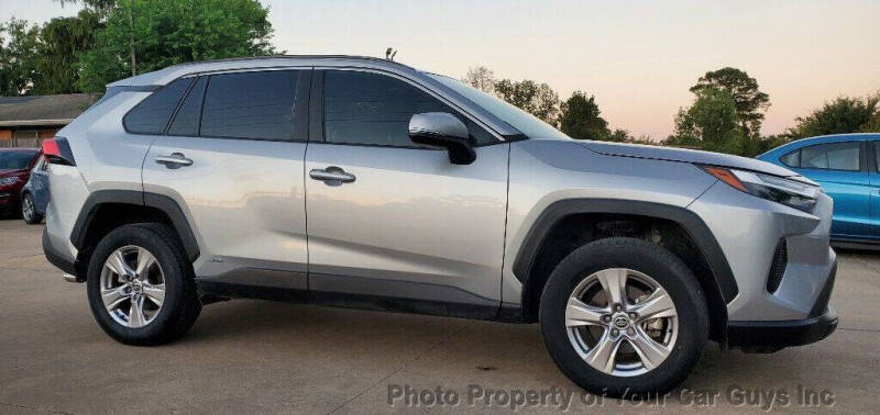 2022 Toyota RAV4 Hybrid XLE