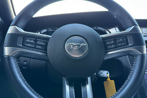 2014 Ford Mustang V6