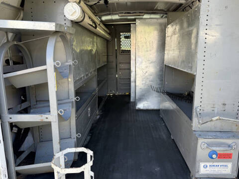 2016 Chevrolet Express 2500