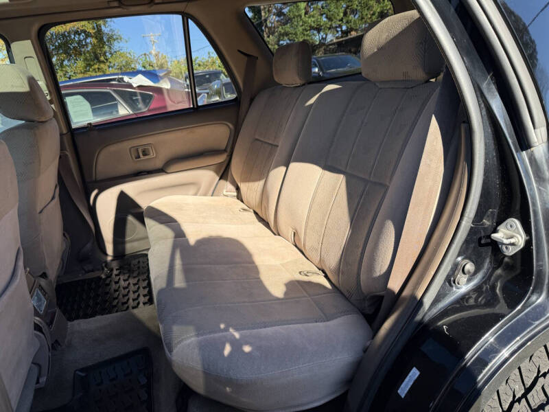 2002 Toyota 4Runner SR5