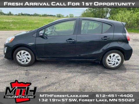 2016 Toyota Prius c Two