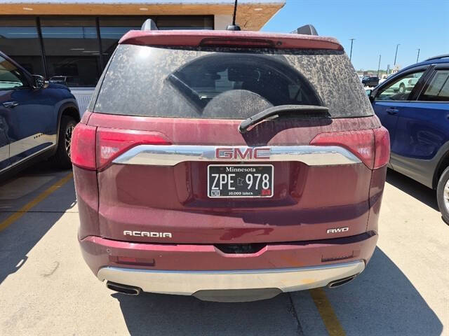 2017 GMC Acadia Denali