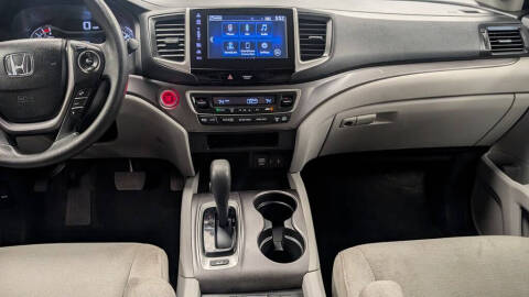 2017 Honda Pilot EX