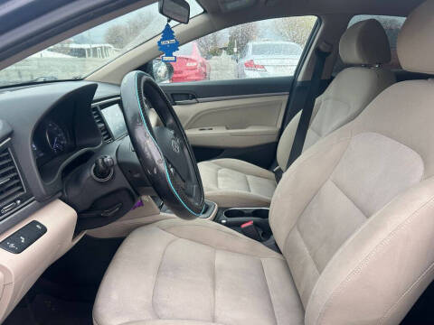 2018 Hyundai Elantra