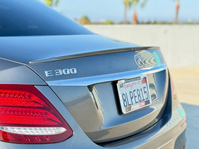 2019 Mercedes-Benz E-Class E 300