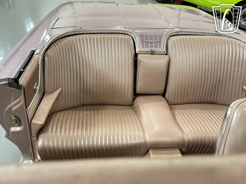 1964 Ford Thunderbird