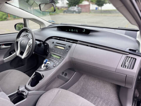 2011 Toyota Prius Two