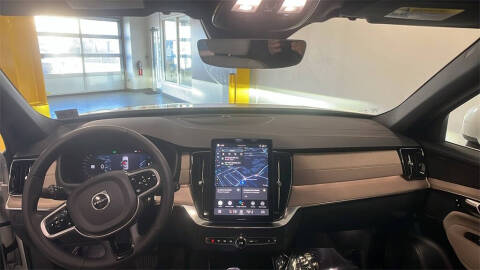 2026 Volvo XC90 B6 Plus 7P