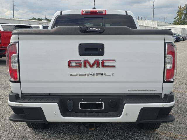 2022 GMC Canyon